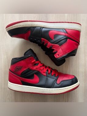 Jordan 1 Mid Banned 2020 Sz 13